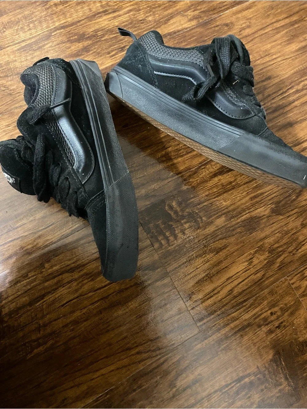 Vans Kids Black Low-Top Suede Skate Sneakers